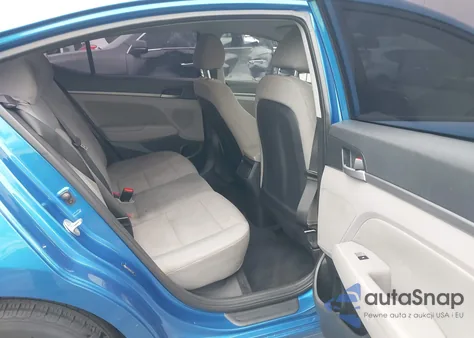 2017 Hyundai Elantra Se z USA, uszkodzony, nr VIN 5NPD84LF0HH167748